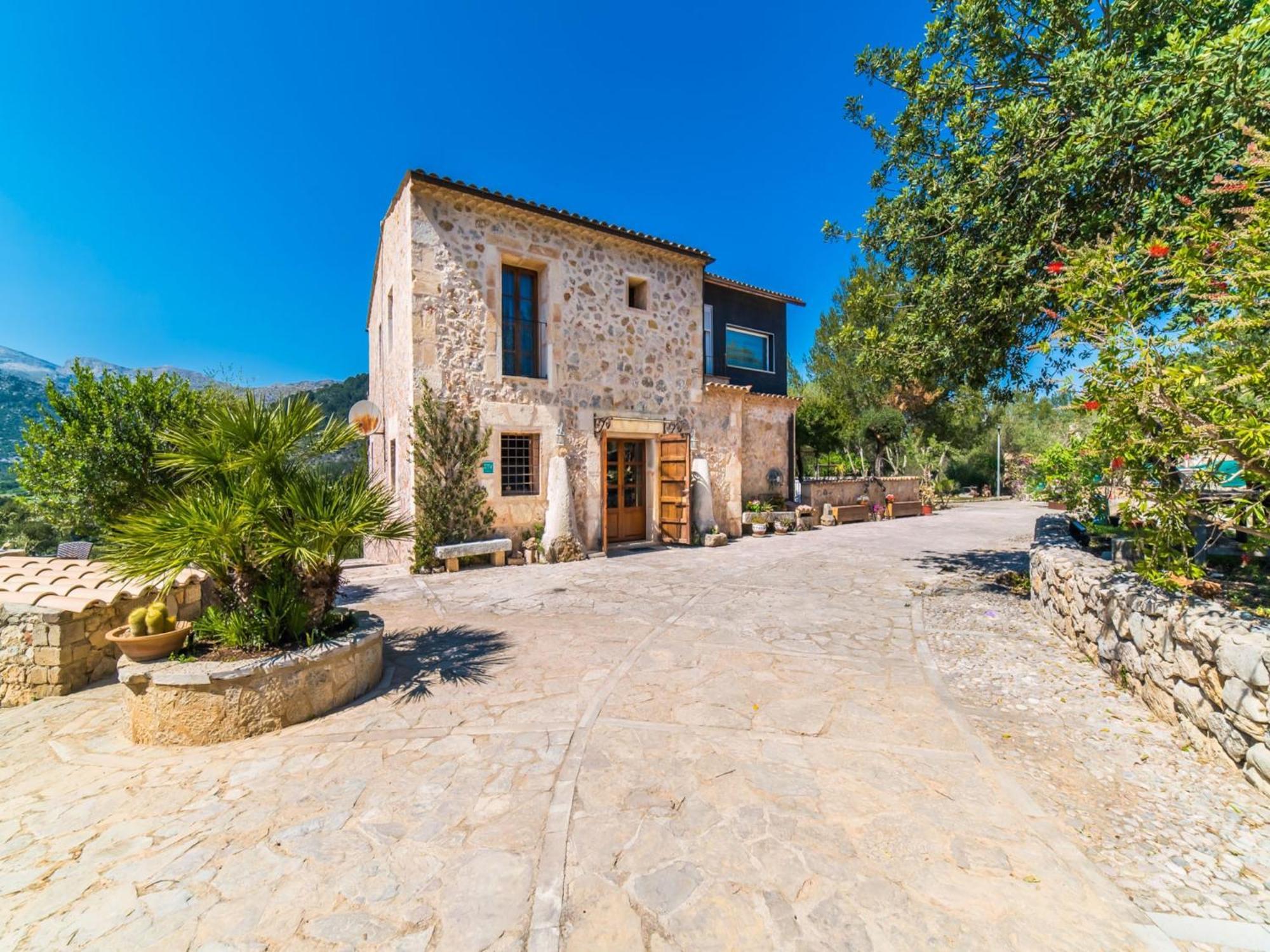 3-bedroom With Pool * Campanet