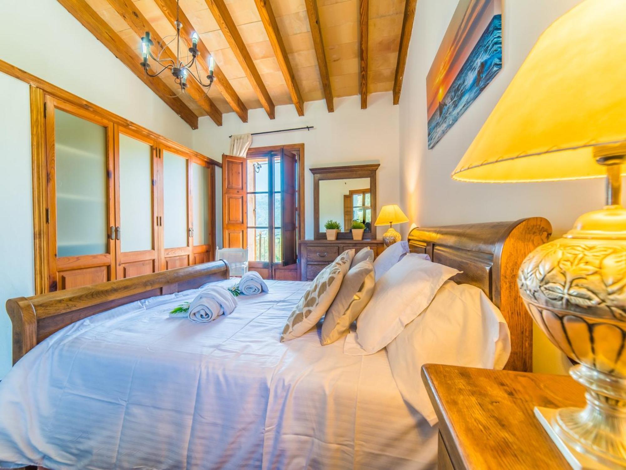 3-bedroom With Pool Ferienhaus *