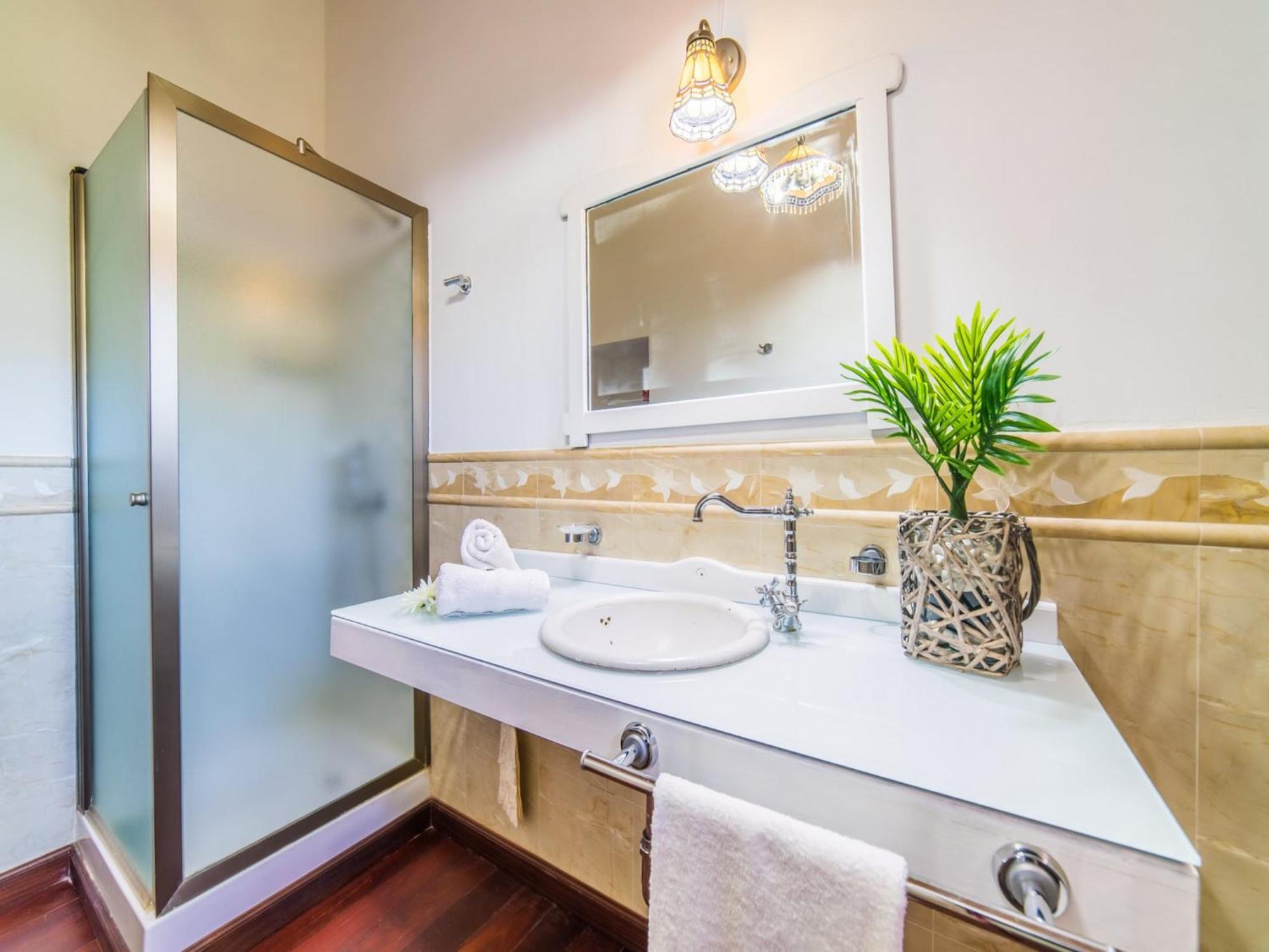 3-bedroom With Pool Ferienhaus *